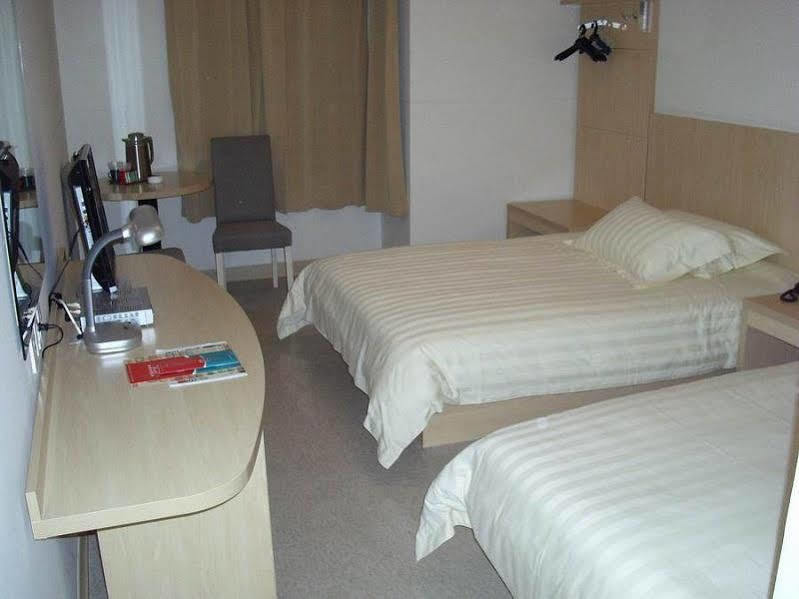 Hotel Magnotel Business Minhang Wujing East China Normal University Shanghai