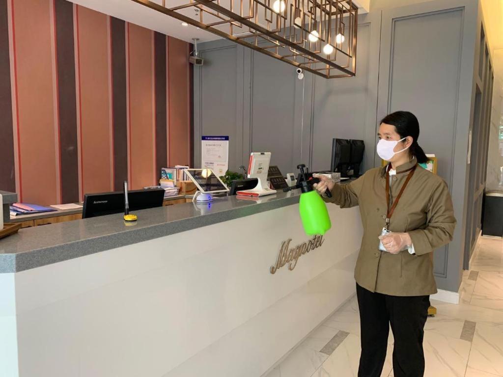 Magnotel Business Minhang Wujing East China Normal 3* Shanghai